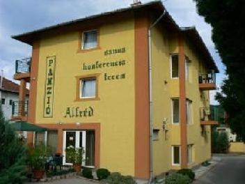 Alfréd Panzió 3* Budapest
