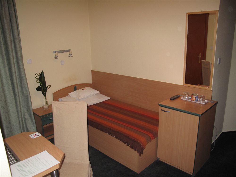 Alfred Panzio 3* Budapešť